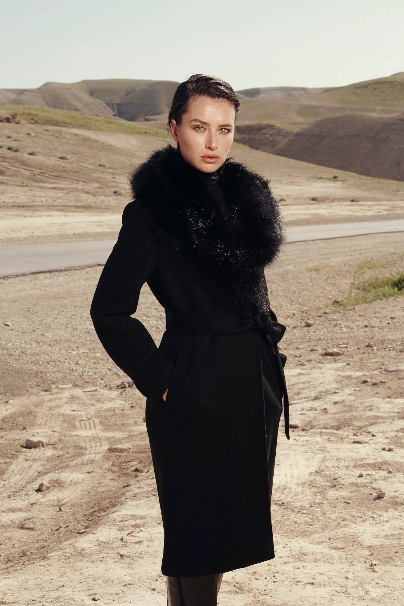 Hollies Ruby Kappa Svart