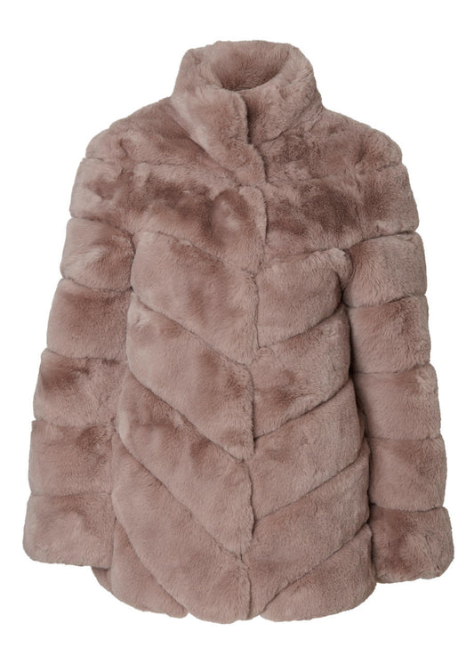 Saga Faux fur Taupe